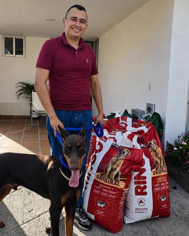Entrega de alimento a Ángeles Sin Voz del Tolima